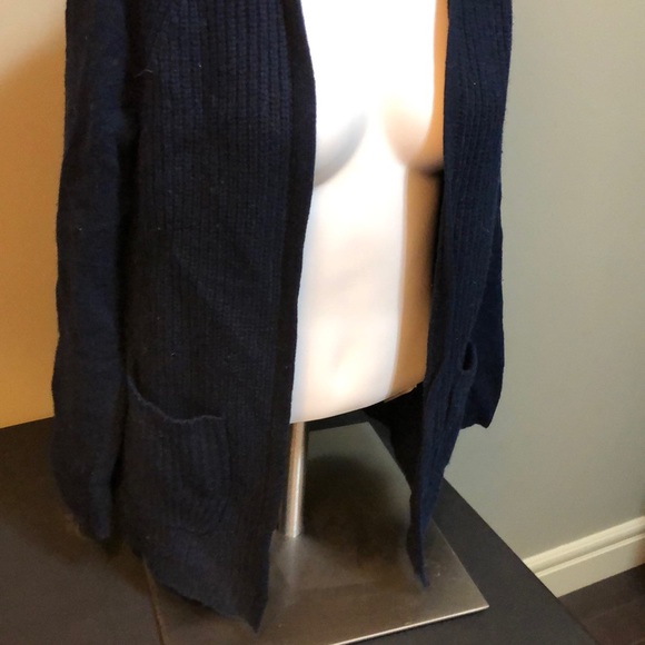 Gorgeous navy blue J. Crew wool cardigan XS - Picture 4 of 12